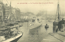 76  LE HAVRE - UN TORPILLEUR DANS LES GRANDS BASSINS (ref 9120) - Port