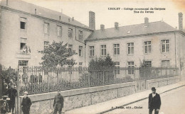 Cholet * Collège Communal De Garçons , Rue Du Devau * école Groupe Scolaire - Cholet