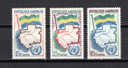GABON N° 150 à 152   NEUFS SANS CHARNIERE COTE  3.00€    NATIONS UNIES DRAPEAUX - Gabun (1960-...)