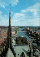 PARIS - La Seine Et Le Flèche Des Tours De Notre-Dame - Notre Dame Von Paris