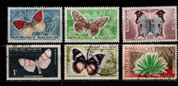 - MADAGASCAR - 1960 - YT N° 341 / 346 - Oblitérés  - Papillons - Madagascar (1960-...)