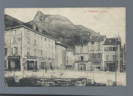 CPA - 38 - Voreppe - La Place - Circulée - Voreppe