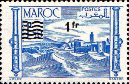 Maroc (Prot.Fr) Poste N* Yv:327 Mi:366 Forteresse (défaut Gomme) - Neufs