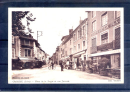 38. Crémieu. Place De La Poype Et Rue De La Juiverie - Crémieu