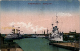 Wilhelmshaven - Hafenpartie - Wilhelmshaven