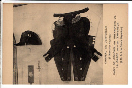 CHAPEAU DE L EMPEREUR HABIT DE COLONEL DES GRENADIERS DE LA GARDE - Cartes Postales Ancienne - Uniforms