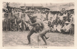 Tuléar , Madagascar * Le Ringa * Lutte Lutteurs Lutteur - Lotta