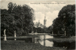 Schwerin, Schloss Von Den Cascaden - Schwerin