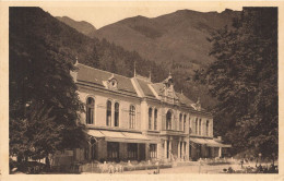 CAUTERETS : LES THERMES - Cauterets