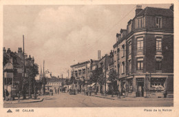 R335479 CAP. 188. Calais. Place De La Nation. Arts Photomecaniques - Monde