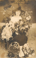 Souvenir Photo Postcard Elegant Woman Hat Flower Basket - Fotografie