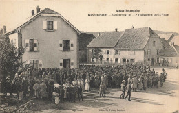 Gewenheim * Concert Sur La Place Du Village Par Régiment D'infanterie * Militaria - Autres & Non Classés