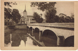 CPSM FRANCE 41 LOIR-ET-CHER ROMORANTIN - Le Pont Sur La Sauldre Et L'Eglise - Romorantin