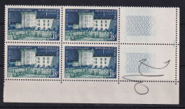 D 811 / LOT N° 995 BLOC DE 4 NEUF** COTE 24€ - Collections