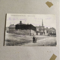 CPA De Saint Denis De Gastines - L'Eglise Et La Place, N°14, Date 01/09/1926, Carte Animée Enfants Et Adultes - Autres & Non Classés