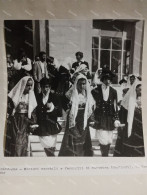Italia Foto Folklore Costumi Etnici Sardegna COSTUMI DI MURAVERA (Cagliari). Z. Serrabus. 18x18 Cm. - Europe