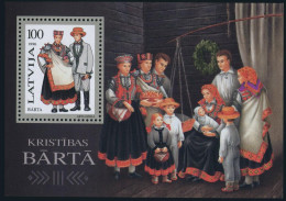 Latvia 400-401,MNH.Michel 407,408 Bl.6. Traditional Costume,1995.Nica. - Letonia