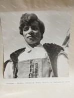 Italia Foto Folklore Costumi Etnici Sardegna GIOVANE PASTORE DI DESULO (Nuoro). Z. Barbagia Di Belvì. 18x18 Cm. - Europe