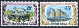 Norfolk 192-193, Hinged. Michel 175-176. Schooner Resolution, 1975. Dolphins. - Norfolk Eiland