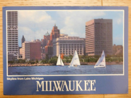 AFR  -  ETATS UNIS  Milwaukee  Skyline Fram Lake Michigan - Andere & Zonder Classificatie