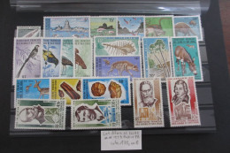 LOT AFARS & ISSAS POSTE ET POSTE AERIENNE NEUF** TTB COTE 135 EUROS  VOIR SCANS - Unused Stamps