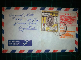 PÉROU, Enveloppe Aereo Distribuée Par Avion à Buenos Aires, En Argentine, Avec Une Variété Colorée De Timbres Postaux. A - Pérou