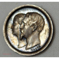 Médaille De Baptême Louis Napoléon Bonaparte 14 Juin 1856 En Argent Par Casqué - Professionali / Di Società