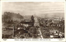 72045318 Edinburgh Princess Street And Castle From Calton Hill Edinburgh - Sonstige & Ohne Zuordnung