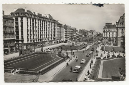 35  RENNES  JARDIN  ET  PLACE  DE  LA  REPUBLIQUE - Rennes