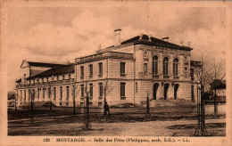 N° 2448 W -cpa Montargis -salle Des Fêtes- - Montargis