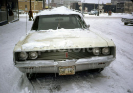 1971 CHRYSLER NEW YORKER CAR SEATTLE WASHINGTON USA 35mm AMATEUR DIAPOSITIVE HALF FRAME SLIDE Not PHOTO No FOTO NB4134 - Diapositive