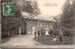 59 TRELON - PAVILLON DE L'ETANG DE LA FOLLE - LE MAITRE AVEC SON CHIEN - Sonstige & Ohne Zuordnung