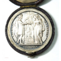 Médaille Argent Mariage Chrétien Attribuée 1843 Par DEPUYMAURIN D. - Professionnels/De Société