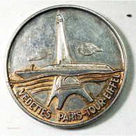 Médaille Vedettes Paris Tour-eiffel Attribué En 1975 - Professionnels/De Société