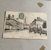 CPA De Juvigné (Mayenne) - Rue Principale - Hôtel Des Voyageurs - Daté 1907 - Other & Unclassified