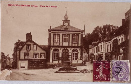 CPSM  Circulée 1930, Moulins La Marche (Orne) - Place De La Mairie   (35) - Moulins La Marche