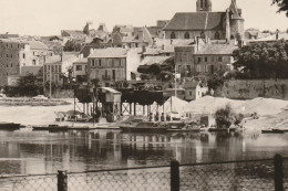 24 - BERGERAC - QUAIS - DECHARGEMENT PENICHES DANS TREMIS - BEAU PLAN - VOIR ZOOM - Bergerac