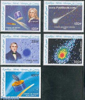 Comoros 1986 Halleys Comet 5v, Mint NH, Science - Astronomy - Halley's Comet - Astrología