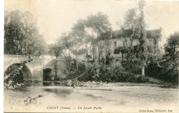 CHENY - UN LAVOIR PUBLIC - - Cheny