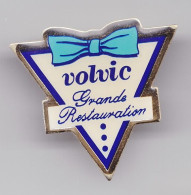 Pin's Volvic Grande Restauration Réf 4392 - Getränke