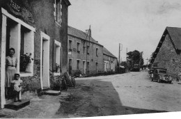 SAINT-SULPICE-des-LANDES - Centre Du Bourg - Tabac - Animé - Otros & Sin Clasificación