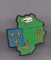 Pin's De Cos La Poste Dpt 77 Réf 5473 - Steden