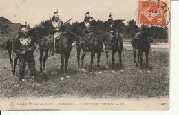 L'ARMEE FRANCAISE -- Cuirassiers -- Défense D'une Patrouille - Manoeuvres