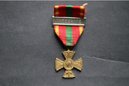 Médaille Croix Du Combattant Volontaire Avec Barrette INDOCHINE - France