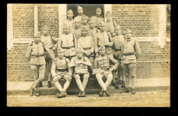 Carte Photo Militaire Soldats Du 51eme Regiment D' Infanterie  Section Des Mitrailleurs Classe 1923 ( Format 9cm X 14cm - Regiments