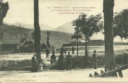 05  EMBRUN - ENTREE DU CHAMP DE MARS ..... (légèrement Décollée En Bas) (ref A474) - Embrun