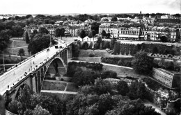 Luxembourg Pont Adolphe Et Vue Partielle Sur La Ville - Luxemburgo - Ciudad