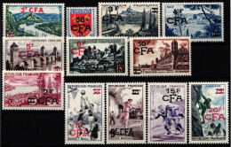 Réunion Jahrgang 1955 Und 1956 Postfrisch 385 Mit Falz #NH453 - Otros & Sin Clasificación