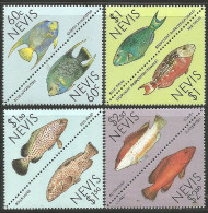 FI-40a Nevis Poisson Fish Fisch Pesce Pescado Peixe Vis MNH ** Neuf SC - Vissen