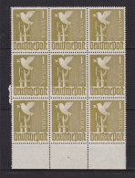 Un Bloc    9  Timbres   1 Mark   N°  959  **   Allemagne   Occupation Alliée   Zone Interalliée AAS   Deutsche Post - Mint